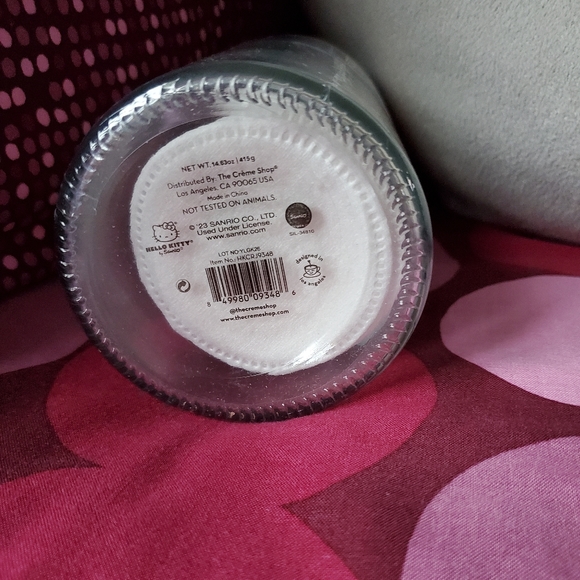 The Creme Shop x Hello Kitty Exfoliating Pads - Picture 4 of 4